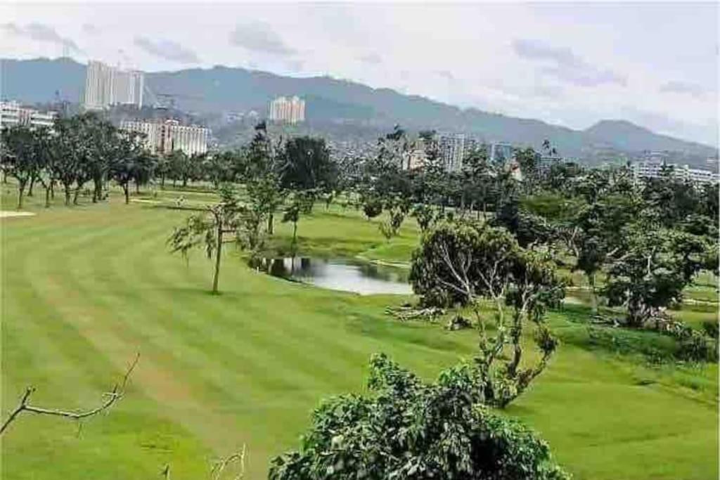 Dreamy 2Br Condo, With A Golf Course View 宿务 外观 照片